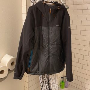 Craghoppers xl men’s black puffy jacket.